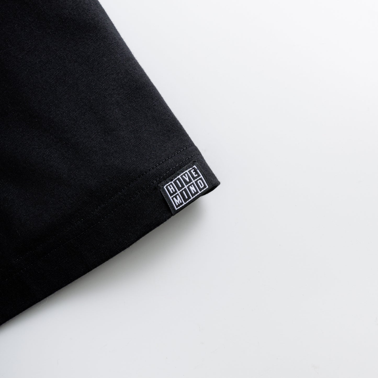 Smokes Tee